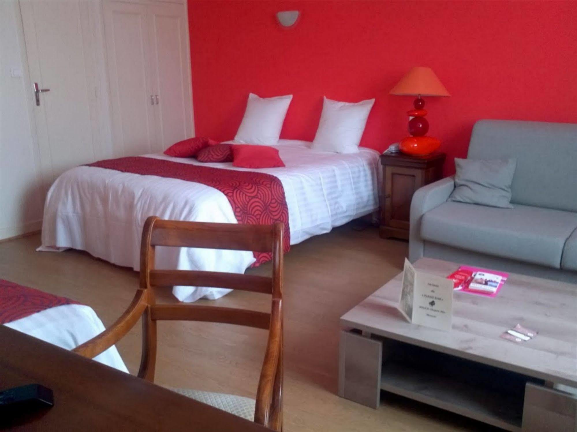 Hotel Le Chapon Fin Moissac Eksteriør bilde